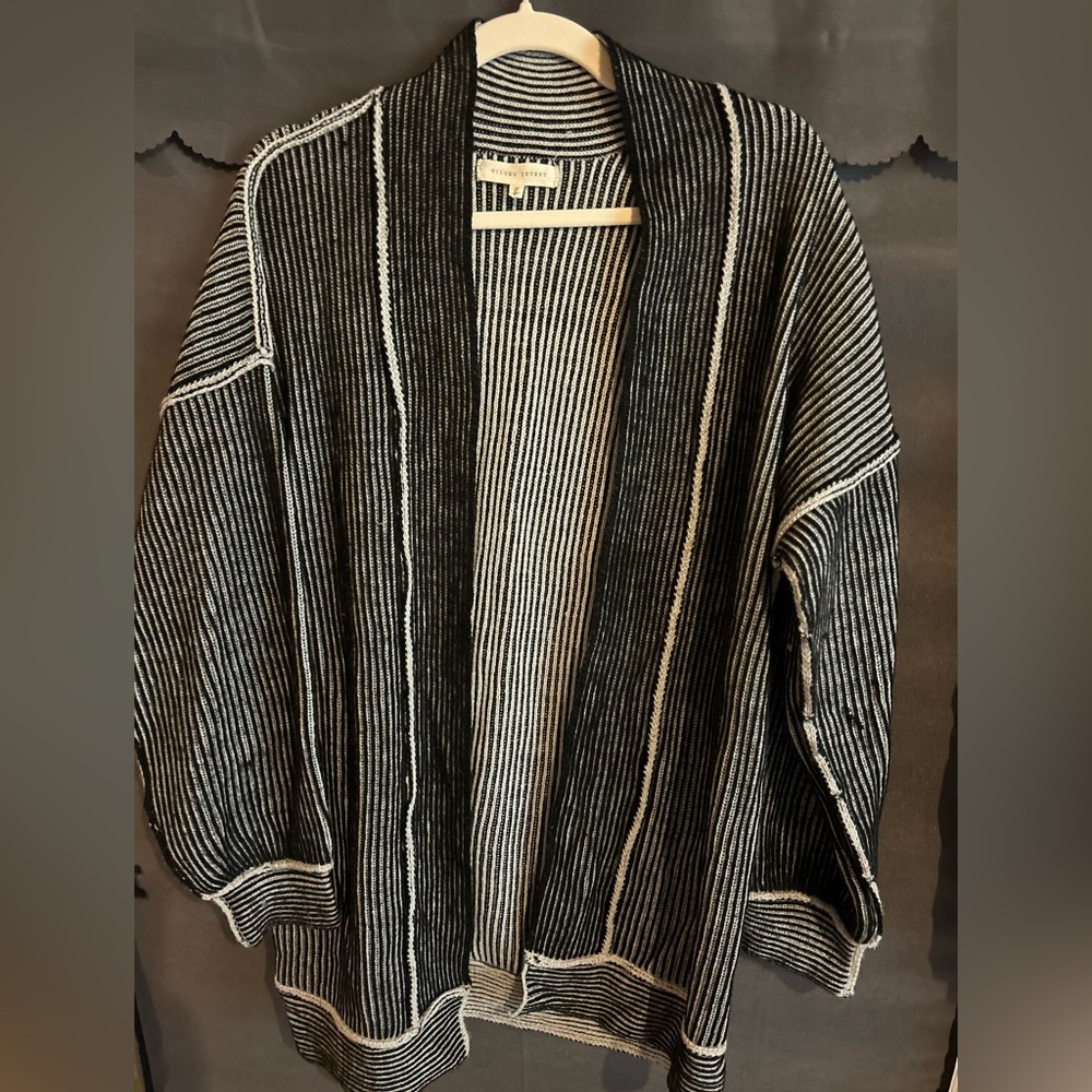 Gilded Intent Womens Ribbed Cardigan Sweater Black and Cream Oversized Small